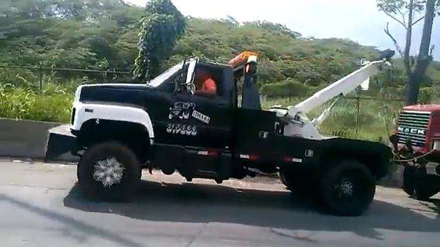 grua chevrolet kodiak смотреть онлайн