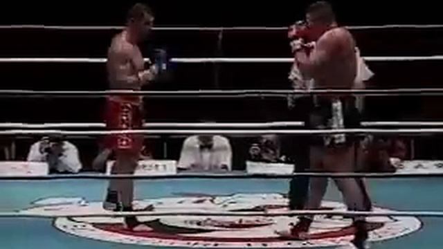 Jerome Le Banner vs Andy Hug смотреть онлайн