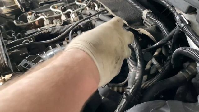 BMW X3 F25 2.0d Oil Change + Air Filter Replacement
