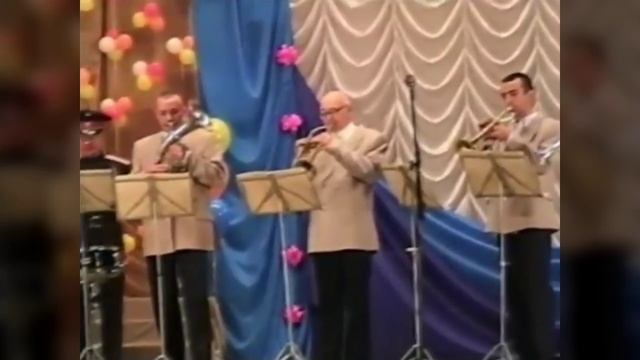 Столичный марш - В. Рунов | духовой оркестр смотреть онлайн