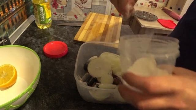 сельдь кусочками под закуску и как отличное блюдо смотреть онлайн