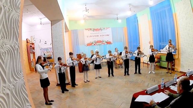 Молдавский танец. Ансамбль "Виолинки", ЗДМШ №5 смотреть онлайн