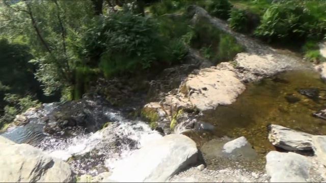 92. Уэльс. Водопад Pistyll Rhaeadr и Библия на валлийском смотреть онлайн