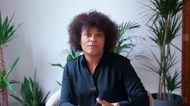 Как найти работу в Испании в 2023 году. Кем работать иммигранту? Советы от реального работодателя. смотреть онлайн