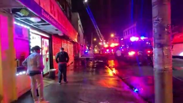 Fast KD Dumpster Fire Against The Building (Orange St) Newark Nj 4-24-21 смотреть онлайн