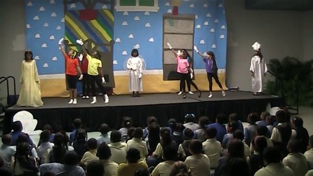 CELEBRA LA VIDA - PANTOMIMA SRA CAFIERO - 5-3-2011.MOD смотреть онлайн