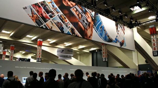 Macworld/iWorld | Wikipedia audio article смотреть онлайн