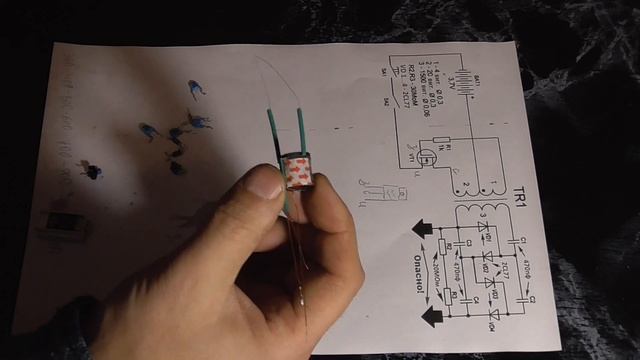 Простой Электрошокер на одном транзисторе смотреть онлайн