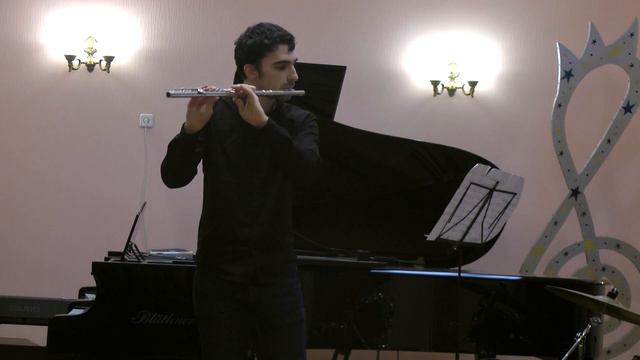Ж . Ибер, Пьеса для флейты соло смотреть онлайн