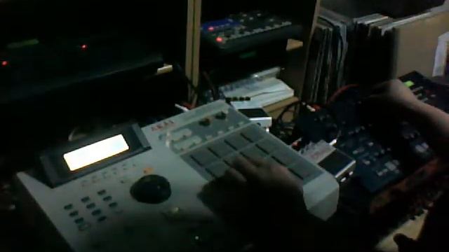 B.Toriyama - Live on Tatami at Home. 2015.03.09. (Deep & Dub Techno Jam) смотреть онлайн