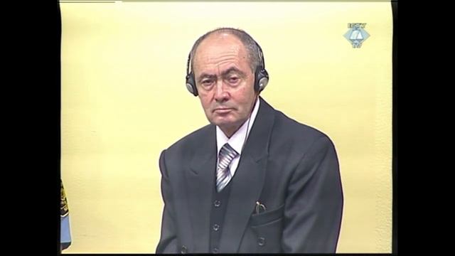 UN court sentences Srebrenica commander to life for genocide смотреть онлайн