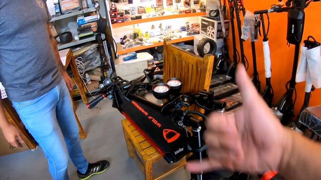 Kaabo Baguio's Wolf Warrior X Unboxing смотреть онлайн