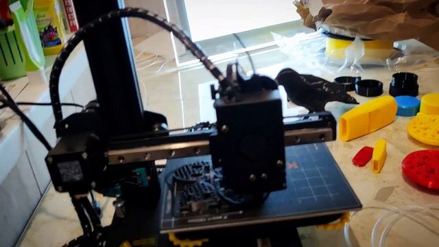 3D печать. Не много про 3D принтер. Печатаю вешалку клюв! смотреть онлайн