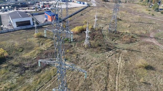 Опора ЛЭП Белгород - облёт с коптера. смотреть онлайн