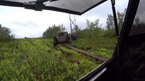 Вездеход ГТС дизель в Кольских болотах или как Шрек тащил  столб для моста )