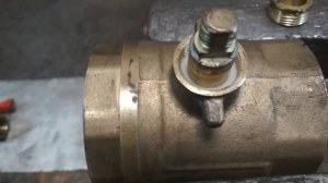 ТЕЧЁТ ШАРОВЫЙ КРАН ? Что делать ?!