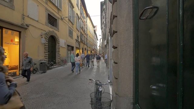 Adventures Ashore: Livorno, Italy смотреть онлайн