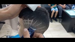 Как нарисовать Паутину на стрижке?Стильная стрижка с рисунком