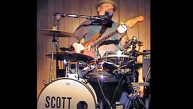 SCOTT HALL ONE MAN BAND - Sittin on top of the World смотреть онлайн