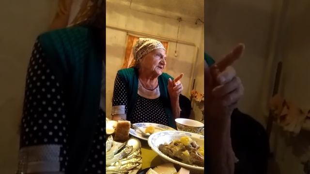 Бабушка поет 85лет ветеран труда смотреть онлайн