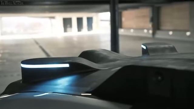 Mercedes разрабатывает беспилотный автомобиль, «общающийся» с людьми смотреть онлайн