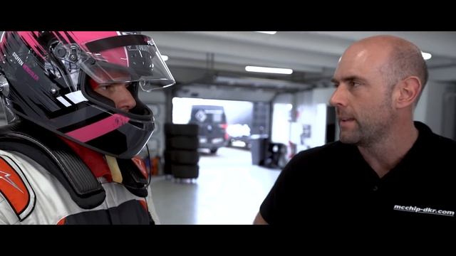 Besteht Steffen Henssler die Rennlizenz?! Hockenheim im Porsche 911 GT3 Cup MR SP PRO | #10 смотреть онлайн