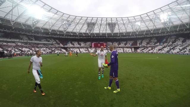 PITCH CAM: Hornets Celebrate Victory At West Ham смотреть онлайн