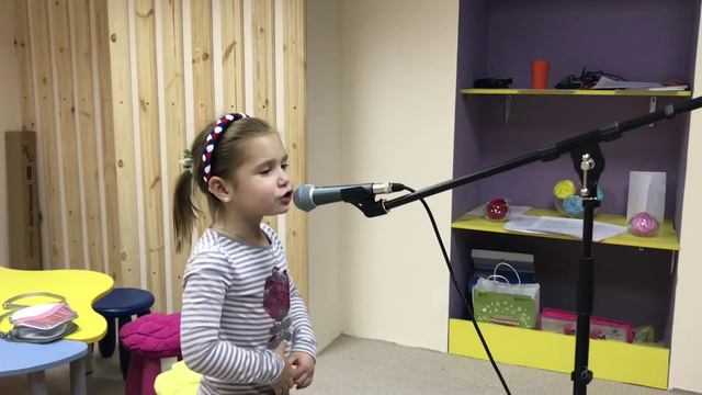 Детский клуб «Мама и Я» вокал песня про Фиксиков смотреть онлайн