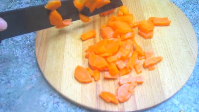 Очень вкусный салат с индюшатиной. Нежный, яркий и очень сытный! смотреть онлайн