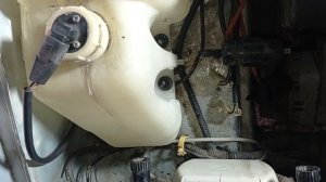 Как снять насос омывателя Ваз 2114 #RAZNOBOY #ВАЗ2114 #какснять