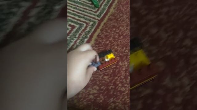 Делаем полицескую лодку из Лего смотреть онлайн