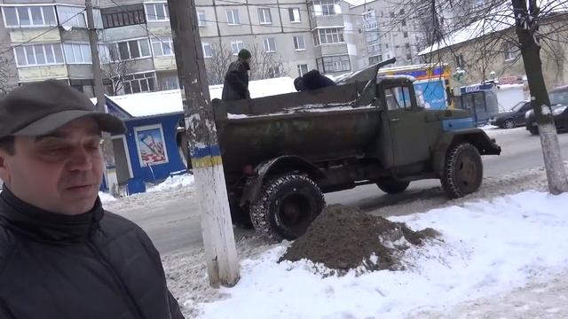 "Механизированная уборка " снега в Василькове ЖЭКом им.Бардиса ))! смотреть онлайн