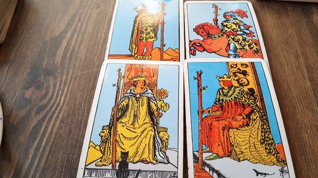 Карты двора. Жезлы. смотреть онлайн