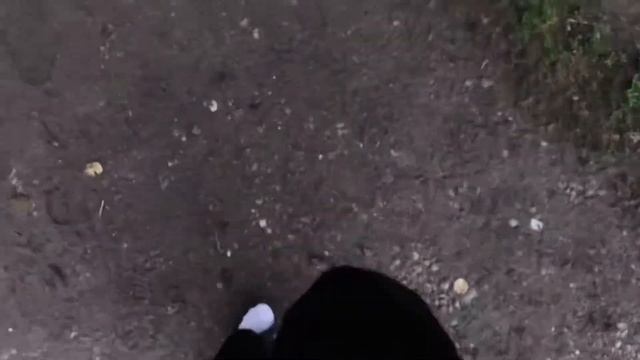 я иду в тапках под белые носки смотреть онлайн