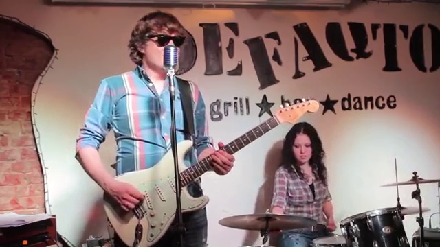 The Jumping Cats - Mexico Kid (DeFAQto Bar - Moscow) смотреть онлайн