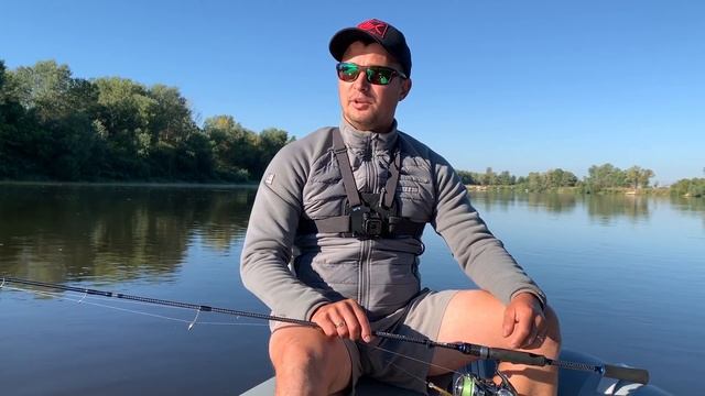 Рыбалка на голавля и жереха сплавом. Летняя ловля спиннингом на воблеры в корягах. смотреть онлайн
