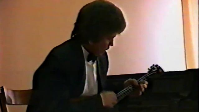 Н. Паганини, Каприс №24, исполняет Валерий Минцев (балалайка) смотреть онлайн