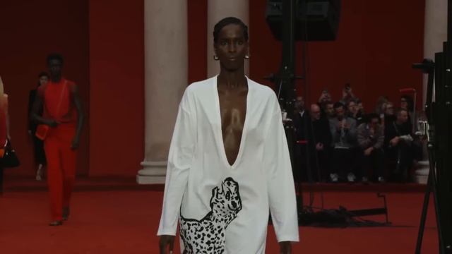 FERRAGAMO Spring Summer 2023 смотреть онлайн