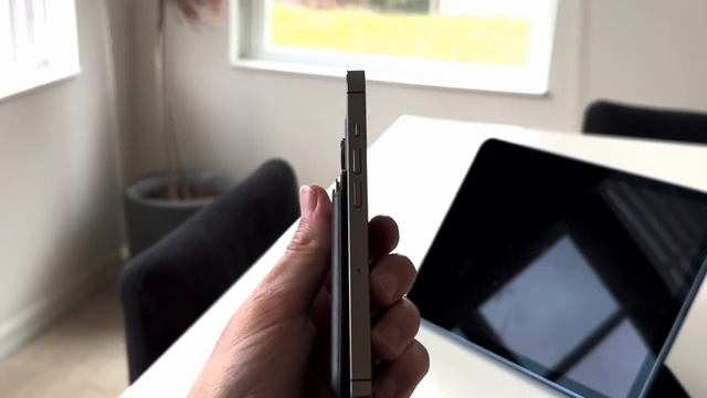 Presentazione e Recensione Apple Portafoglio MagSafe смотреть онлайн