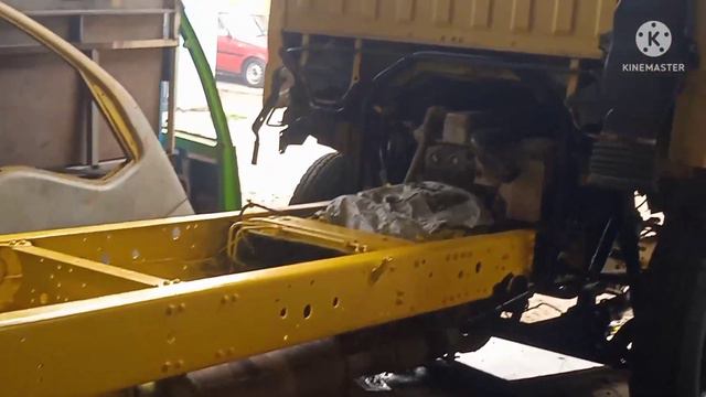 Proses Pengecatan Truk Canter Mbois