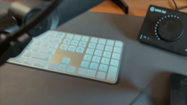 Elgato Wave Mic Arm LP - Review and Set-up смотреть онлайн