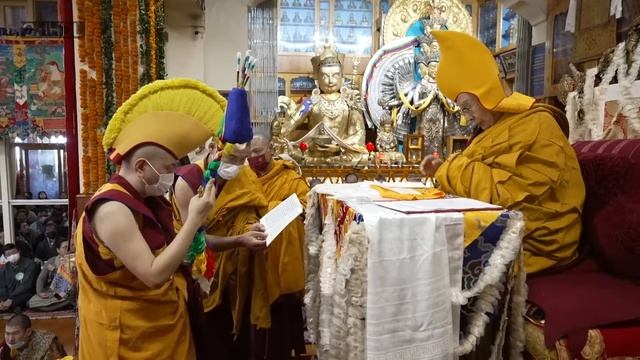 Молебен о долголетии Его Святейшества Далай-ламы смотреть онлайн
