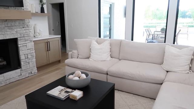 BUDGET FRIENDLY WAYS To Make Your HOME LOOK EXPENSIVE | EASY HOME HACKS To UPGRADE Your Home смотреть онлайн