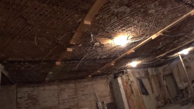 ШУМОИЗОЛЯЦИЯ ПОТОЛКА В КВАРТИРЕ. Как сделать шумоизоляцию потолка? смотреть онлайн