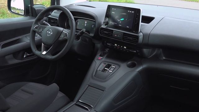 The new Opel Combo-e Life XL Interior Design смотреть онлайн