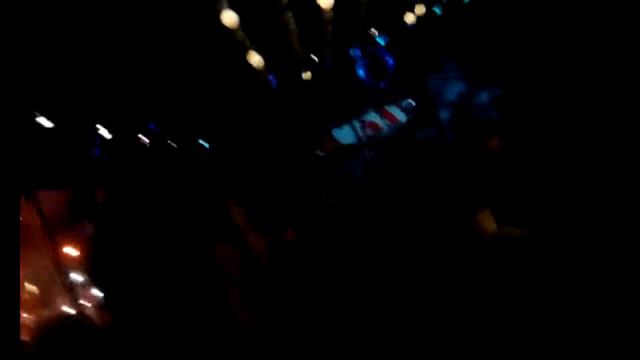 НАС НЕ ДОГОНЯТ НАС НЕ ДОГОНЯТ НЕБО УРОНИТ НОЧЬ НА ЛАДОНИ смотреть онлайн