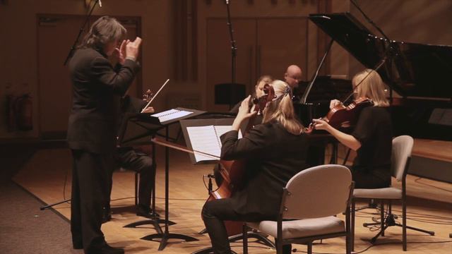 Emma Wilde (born 1991) - Erebos (world premiere) смотреть онлайн