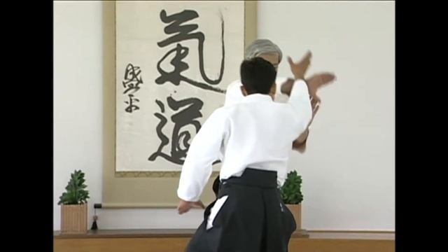 Моритеру Уесиба ёкомен учи икё ура