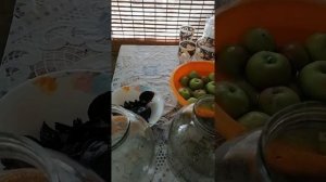 Компот из недозрелых яблок с базиликом!!!