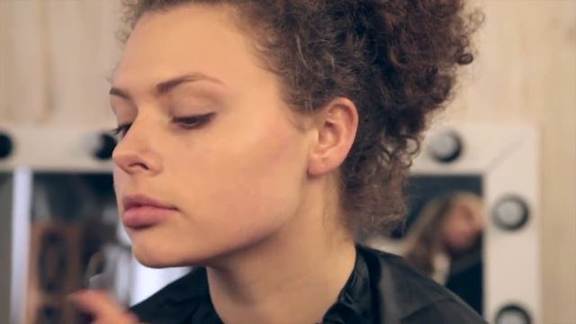 Секреты визажа: идеальная кожа смотреть онлайн